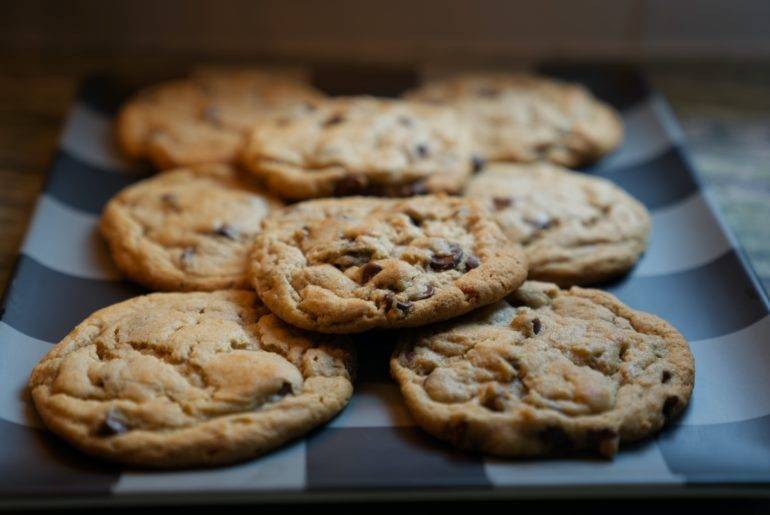 Zuckerfreie Chocolate Chip Cookies